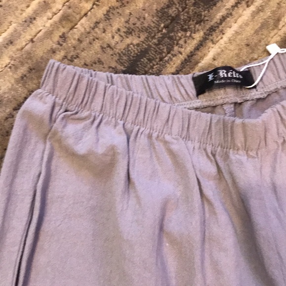 NWT Cropped pants - Picture 3 of 7